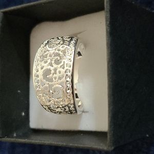 Sterling Silver Fashion Ring. Size 7. New. Durable & timeless.